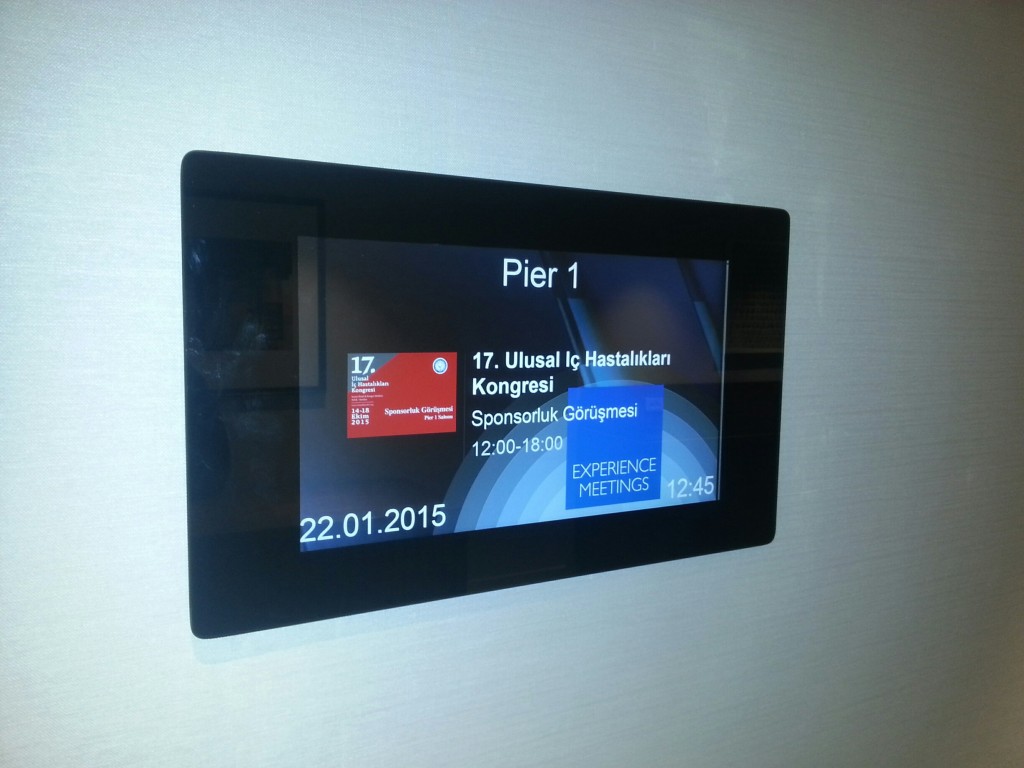 radisson-ortakoy-dijita-bilgi ekrani.jpg (2)