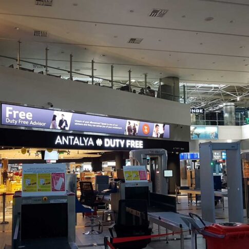 Antalya-Duty-Free-Led-Ekran-3