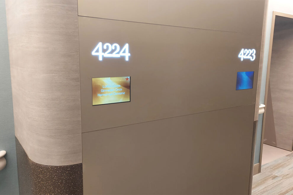 Acibadem-Hastanesi-Maslak-Doktor-Kapi-Bilgilendirme-Ekranlari-6