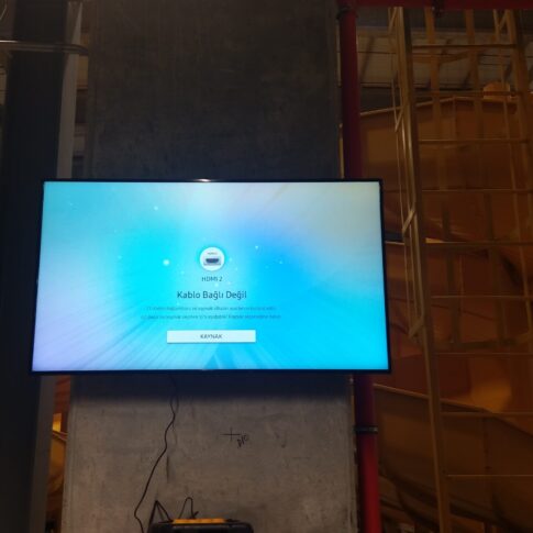 DHL-IGA-Havalimani-Merkez-Bina-Menuboard-5