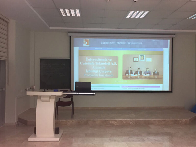 Akıllı Sınıf Sistemleri Hibrit Sınıf